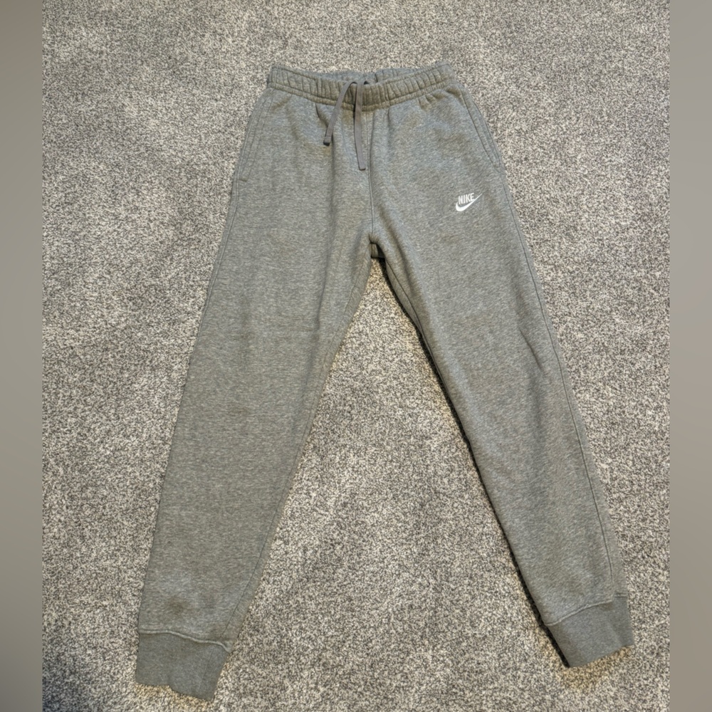 Nike mens sportswear club fleece joggers
